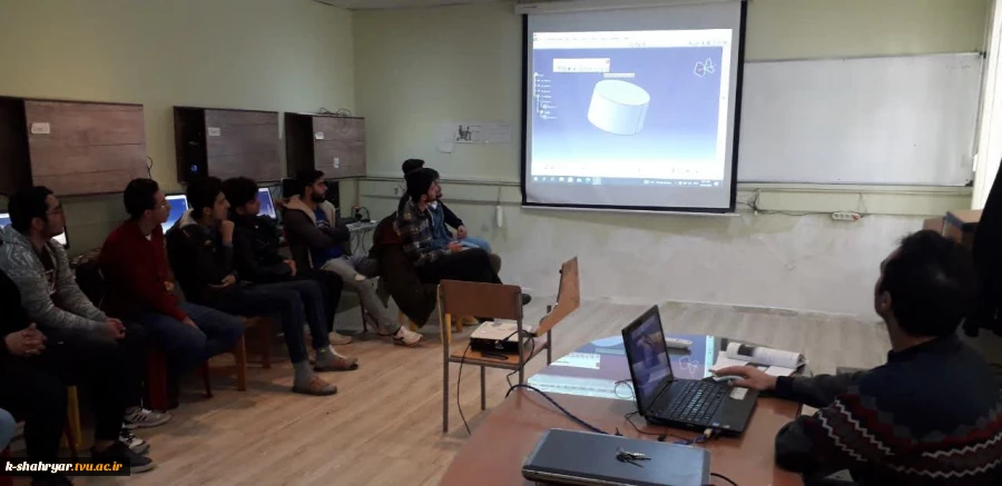 دوره نرم افزار طراحی مکانیکی CATIA برگزار گردید.   2