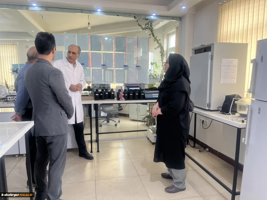 بازدید رئیس آموزشکده فنی کشاورزی شهریار از شرکت دانش بنیان تامین آتیه سلامت البرز و انعقاد تفاهم نامه همکاری 6