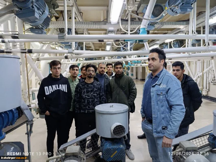 بازدید دانشجویان رشته صنایع غذایی آموزشکده ملی مهارت شهریار از کارخانه زرماکارن و آرد زر 11