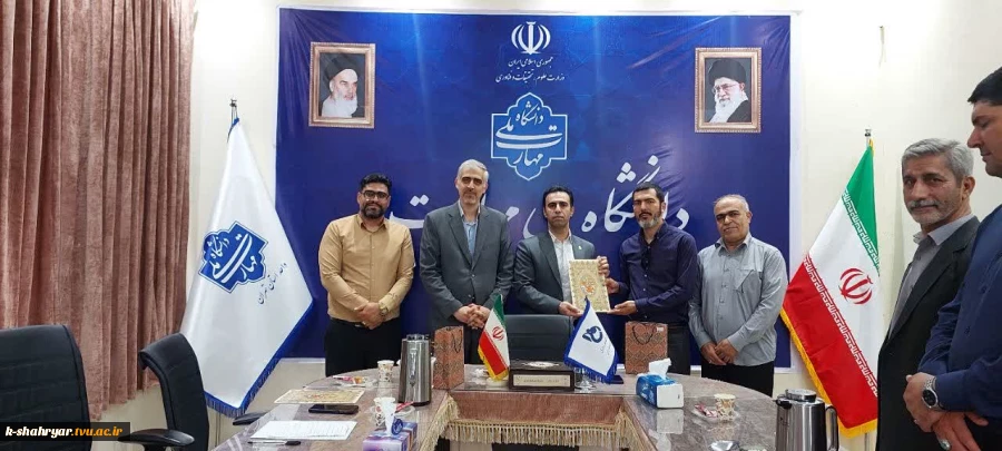 مراسم تجلیل از سرآمدان آموزشی آموزشکده ملی مهارت کشاورزی شهریار با حضور   جناب آقای سیداشکان موسویان، مدیرکل امور مدرسین و اعضای هیئت علمی  برگزار شد 5