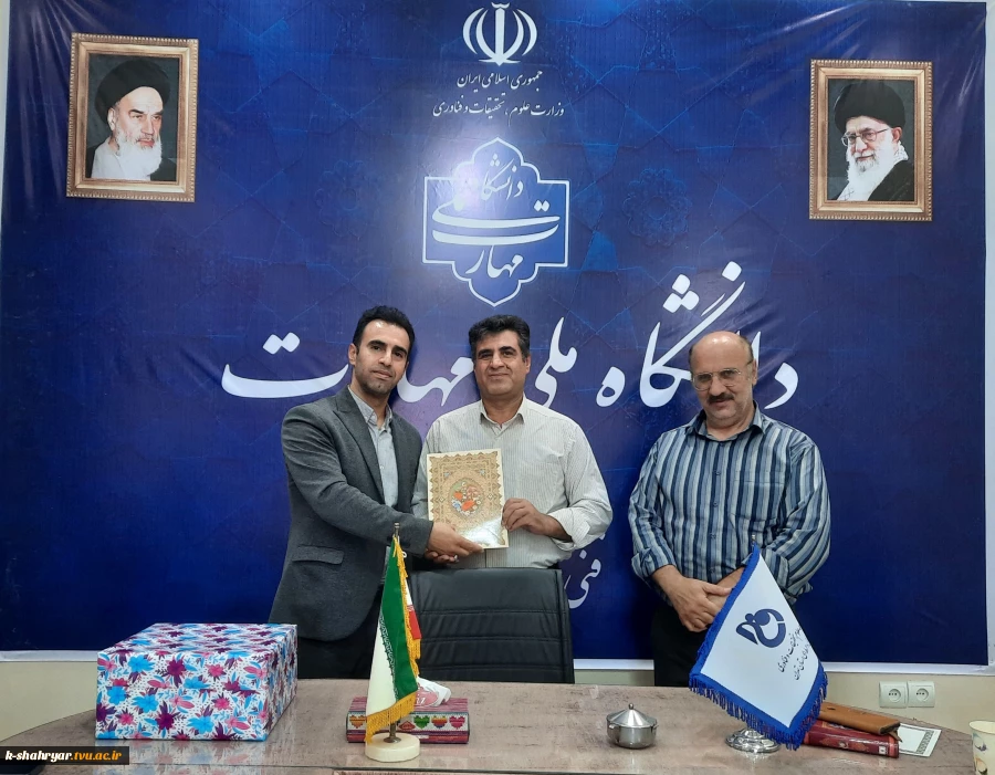 تقدیر از کارکنان بازنشسته دانشکده فنی کشاورزی شهریار 5