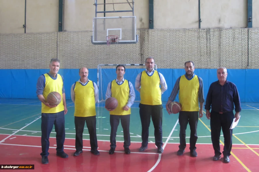 برگزاری مسابقه پرتاب توپ به حلقه بسکتبال ویژه آقایان 3