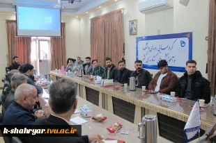 جلسه پرسش و پاسخ نمایندگان دانشجویان کانون‌ها، شوراها و تشکل‌ها با حضور ریاست و مسئولین دانشکده صفادشت 3