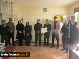 تجلیل از جانباز هشت سال دفاع مقدس به مناسبت اعیاد شعبانیه و سالروز ولادت حضرت ابولفضل العباس(ع)  2